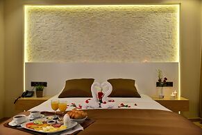 Inanlar Deluxe Hotel & Bungalow