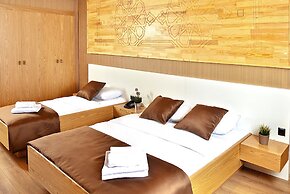 Inanlar Deluxe Hotel & Bungalow