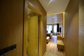 Inanlar Deluxe Hotel & Bungalow