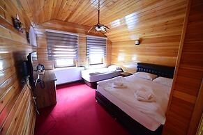 Inanlar Deluxe Hotel & Bungalow