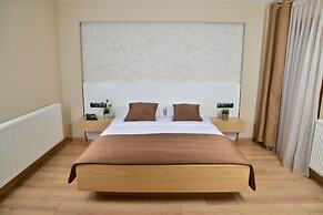 Inanlar Deluxe Hotel & Bungalow