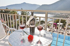 Happy Hotel Kalkan