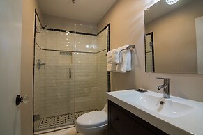 The Sherman Inn