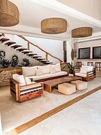 Villa Alegria - La Villa Group