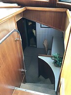 Southern Comfort Yacht