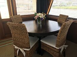 Southern Comfort Yacht