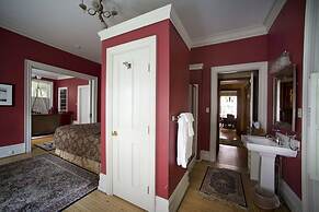 The Peter Herdic Inn