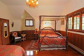 Wedgwood Manor and Glamping Retreat