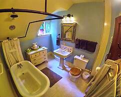 Wedgwood Manor and Glamping Retreat