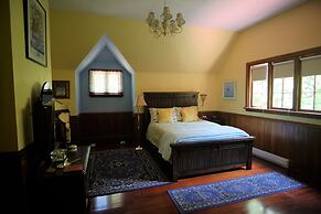 Wedgwood Manor and Glamping Retreat