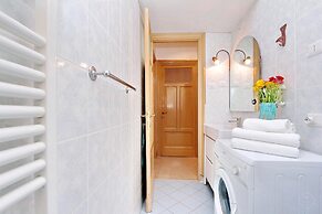 Authentic Family Apartment