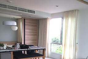 Luxury Beachfront Condo Hua Hin