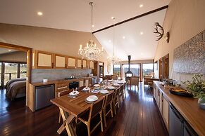 Turon Gates - Mountain Retreat