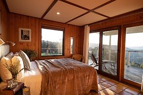 Turon Gates - Mountain Retreat