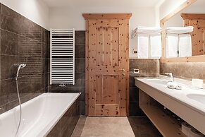 Cerana Relax Hotel