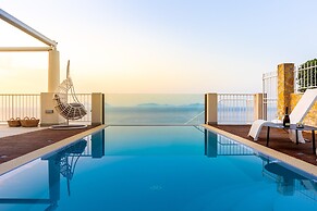 Villas d'Orlando - with private pool and sea view