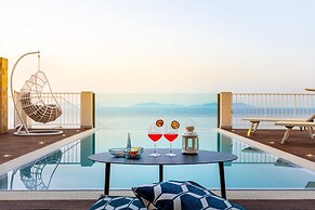 Villas d'Orlando - with private pool and sea view