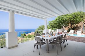 Villas d'Orlando - with private pool and sea view