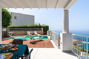 Villas d'Orlando - with private pool and sea view
