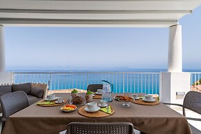 Villas d'Orlando - with private pool and sea view