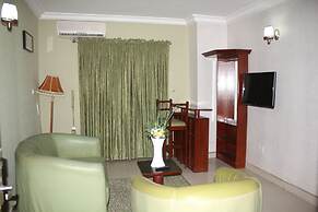 Bestway Luxury Suites