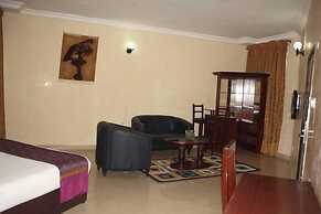 Bestway Luxury Suites