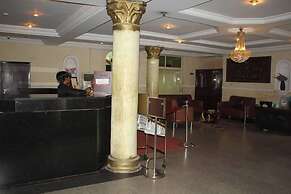 Bestway Luxury Suites