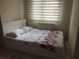 Karabina Eylül Apart