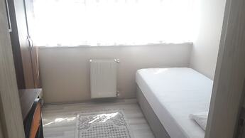 Karabina Eylül Apart