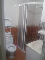 Karabina Eylül Apart