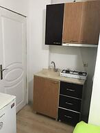 Karabina Eylül Apart