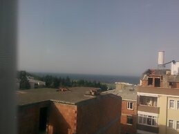 Karabina Eylül Apart