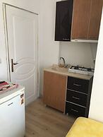 Karabina Eylül Apart