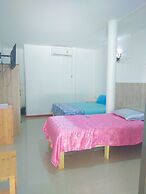 Chomlay Restaurant & Room for Rent