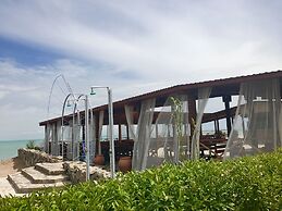 Yamayka Beach Resort