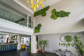 Nayino Resort Hotel