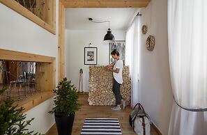 Villa 11 Folk & Design