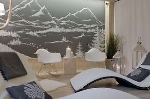 Villa 11 Folk & Design