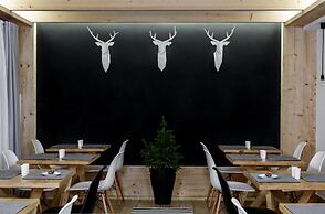 Villa 11 Folk & Design