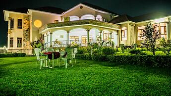 Mountain's View Hotel