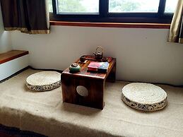 Zhujiajian Time To Inn