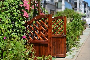 Zhujiajian Time To Inn