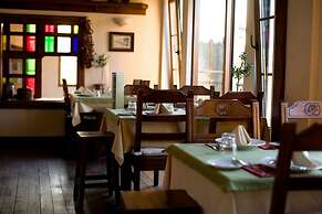 The Olive Tree Studios - Adults Only