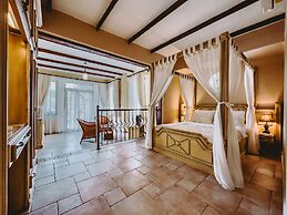 The Olive Tree Studios - Adults Only