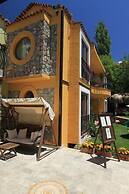 The Olive Tree Studios - Adults Only