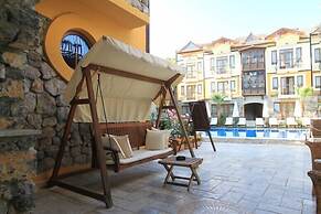 The Olive Tree Studios - Adults Only