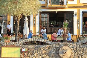 The Olive Tree Studios - Adults Only