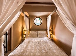 The Olive Tree Studios - Adults Only