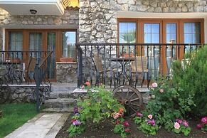 The Olive Tree Studios - Adults Only