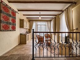 The Olive Tree Studios - Adults Only